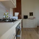 当娜波拉达公寓 *