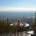 شقة Donnaberarda
