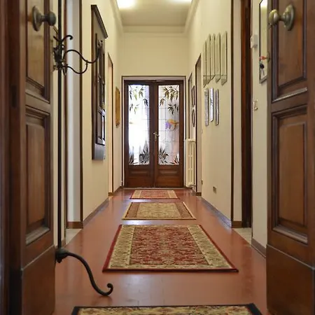 Donnaberarda Cortona