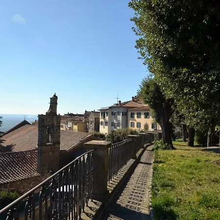 Donnaberarda Cortona