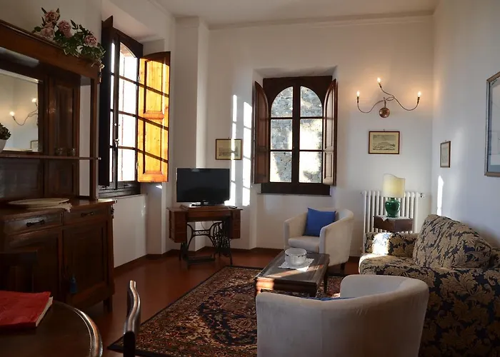 Donnaberarda كورتونا